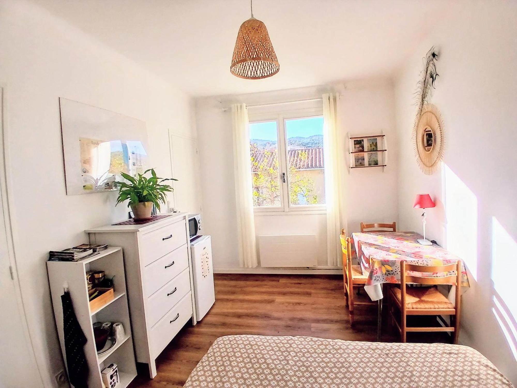 Comme Un Petit Studio - Totalement Independant - Entree Autonome Prades  Extérieur photo